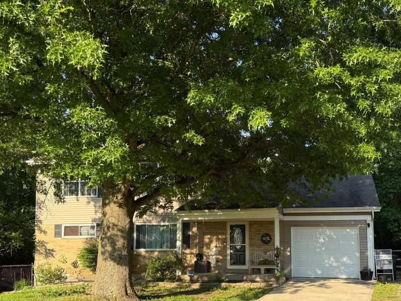 6130 Wilmer Road, Cincinnati, OH 45247 Photo 3