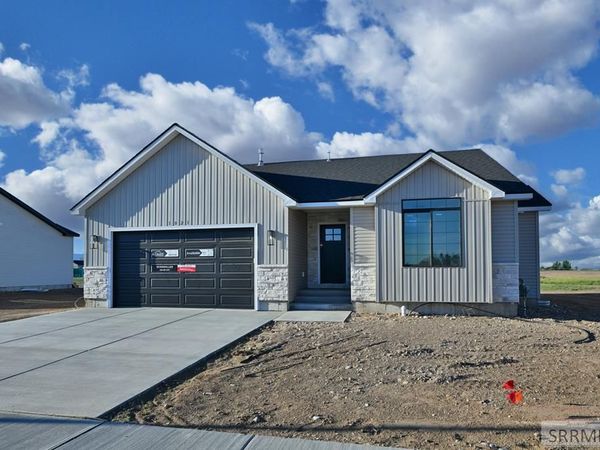 1021 Montezuma St, IDAHO FALLS, ID 83402