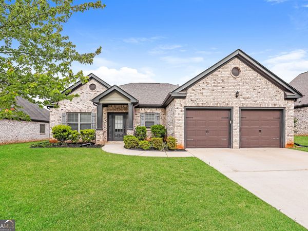 3216 Alhambra Circle, Hampton, GA 30228