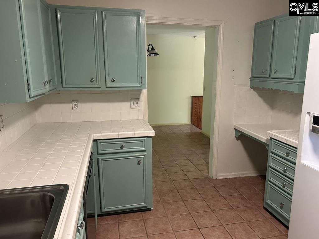 124 Saint George Trail  Photo 11
