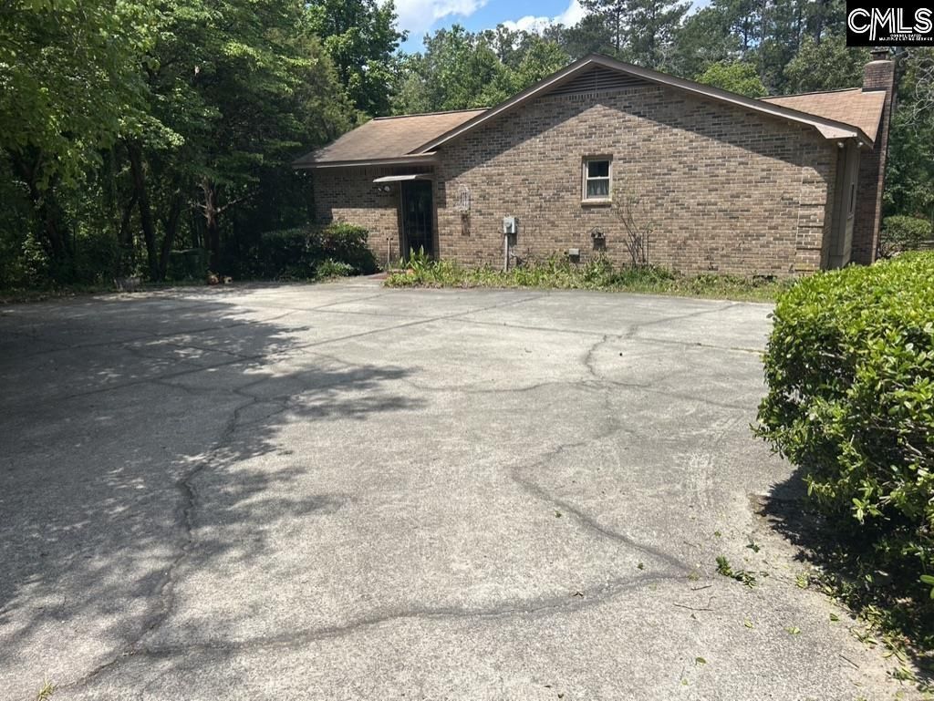 124 Saint George Trail  Photo 5