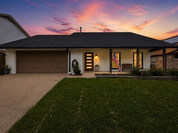 208 Skyloop DR, Austin, TX 78745