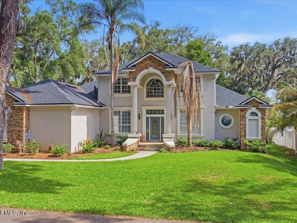 2762 SEAGATE Avenue, Jacksonville Beach, FL 32250