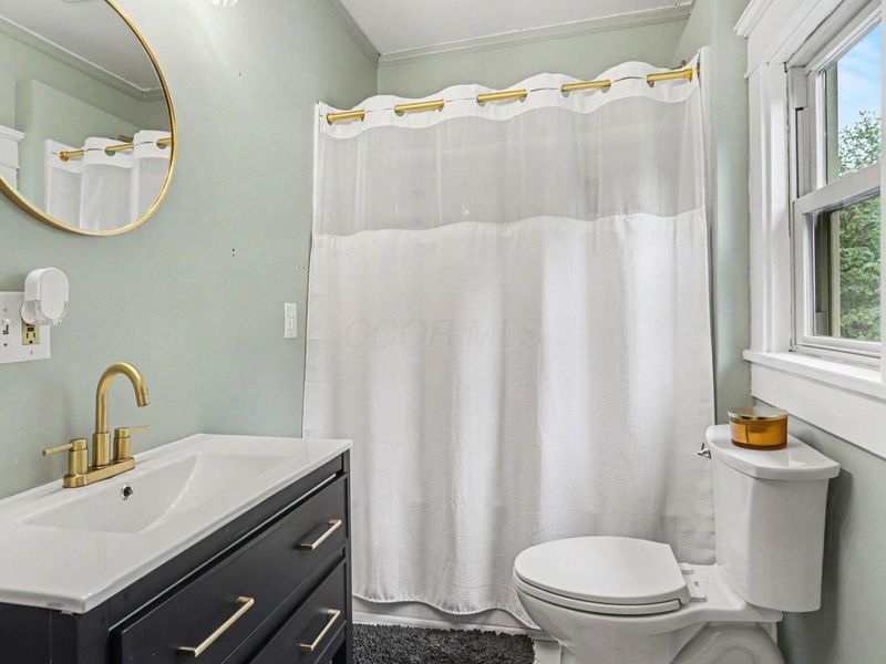 207 E Blake Avenue, Columbus, OH 43202 Photo 23