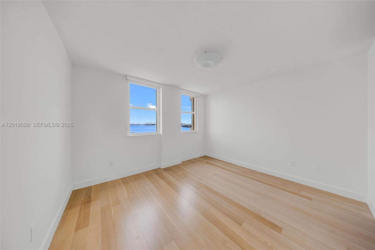 1625 Kennedy Cswy , Unit 1004D, North Bay Village, FL 33141 Photo