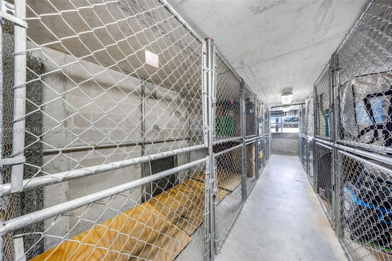 1625 Kennedy Cswy , Unit 1004D, North Bay Village, FL 33141 Photo