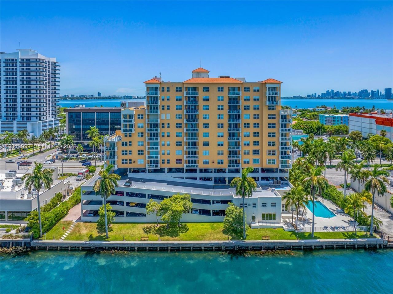 1625 Kennedy Cswy , Unit 1004D, North Bay Village, FL 33141 Photo