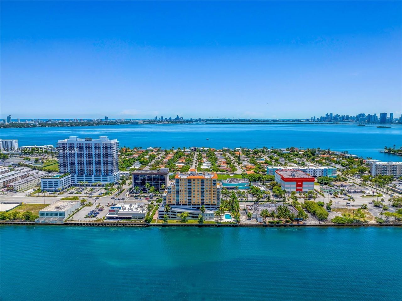 1625 Kennedy Cswy , Unit 1004D, North Bay Village, FL 33141 Photo