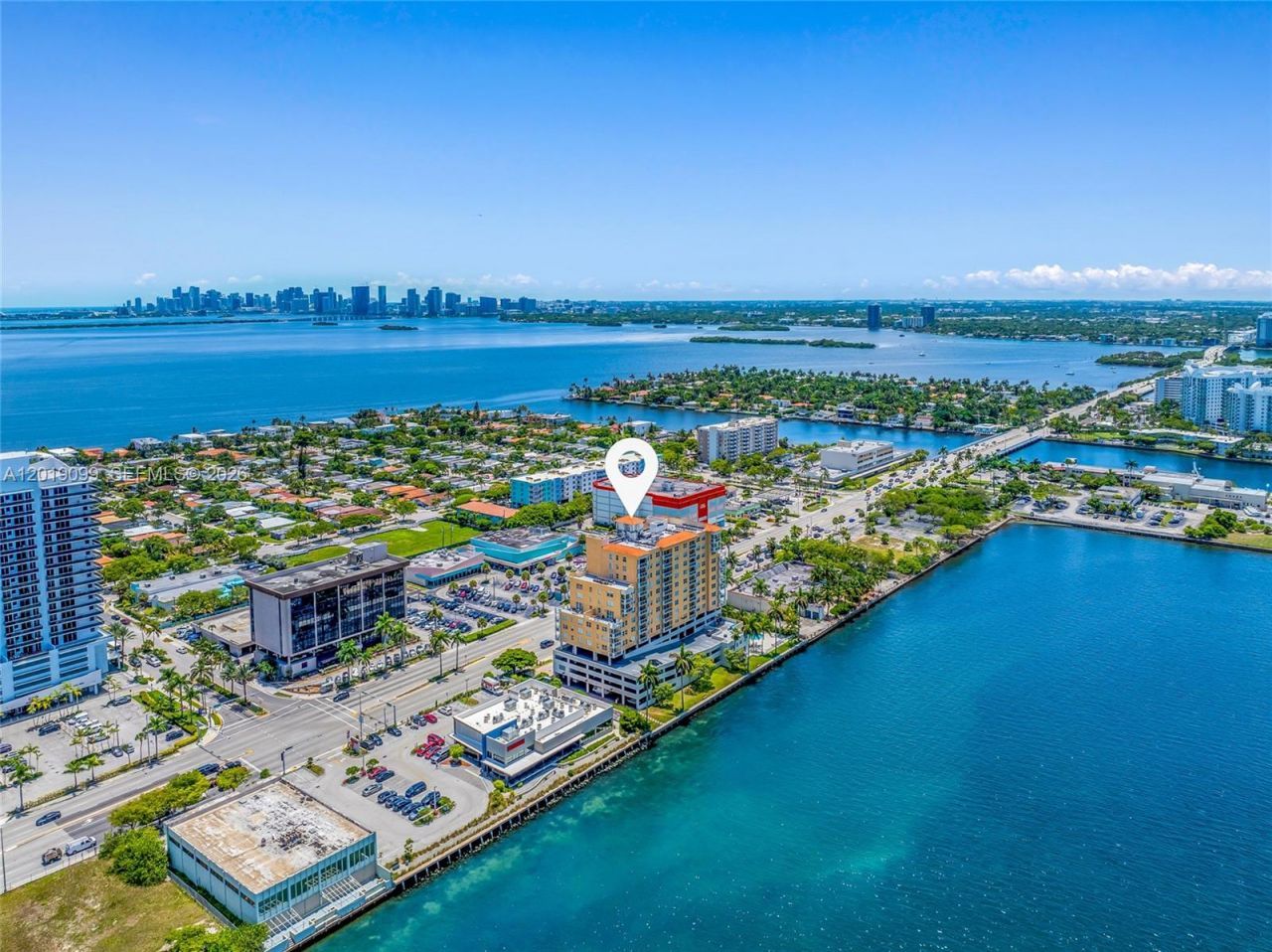 1625 Kennedy Cswy , Unit 1004D, North Bay Village, FL 33141 Photo