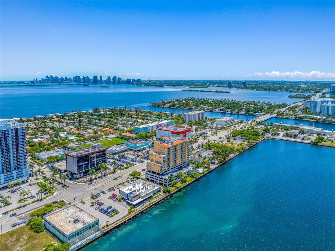 1625 Kennedy Cswy , Unit 1004D, North Bay Village, FL 33141 Photo