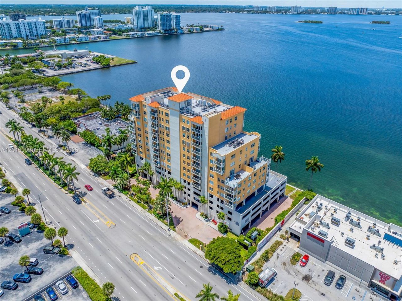 1625 Kennedy Cswy , Unit 1004D, North Bay Village, FL 33141 Photo