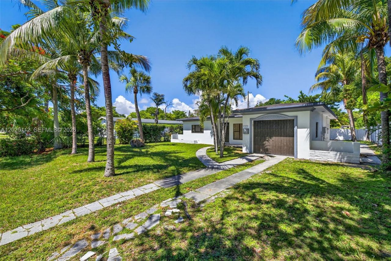 17150 NE 18th Ave , Unit 17150, North Miami Beach, FL 33162 Photo