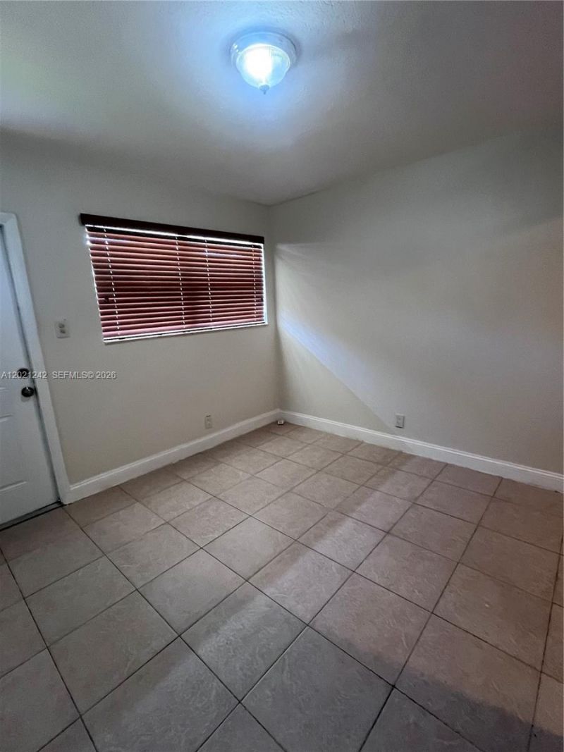 109 NW 14th Way , Unit 1-4, Dania Beach, FL 33004 Photo