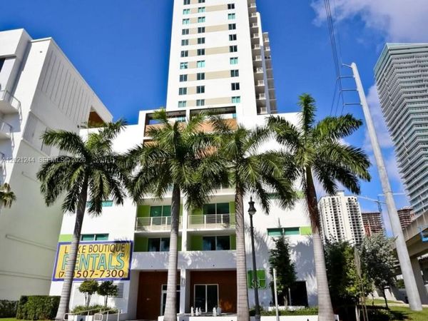 110 SW 12th street , Unit 907, Miami, FL 33130