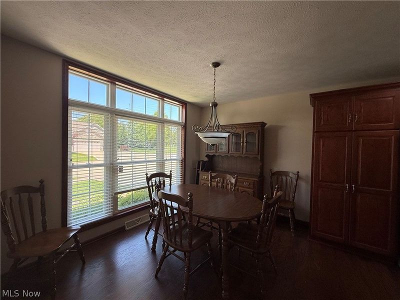1030 Fairfield Drive, Wooster, OH 44691 Photo 11