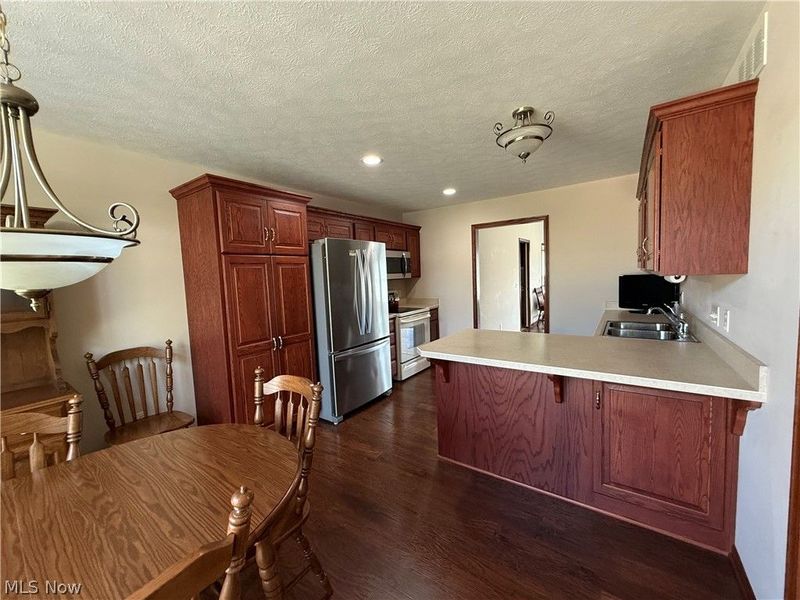 1030 Fairfield Drive, Wooster, OH 44691 Photo 12