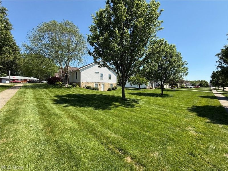 1030 Fairfield Drive, Wooster, OH 44691 Photo 3