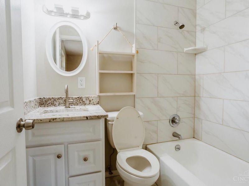 673 Karnak Court, Delhi Twp, OH 45233 Photo 7
