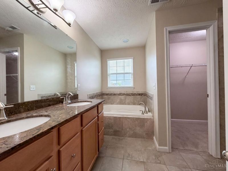7533 Cherokee Lane, Liberty Township, OH 45044 Photo 22