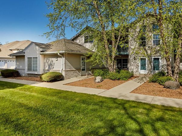 1035 Guthrie ROAD, Unit 1, Waukesha, WI 53186