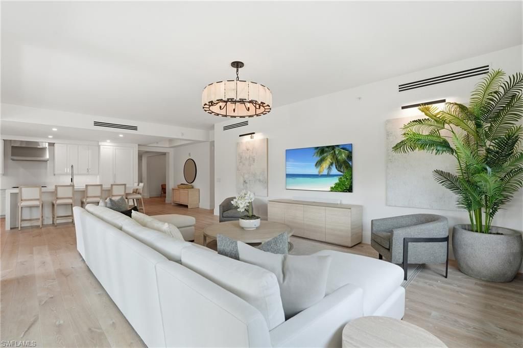 1130 3rd Ave S, Unit 109, Naples, FL 34102 Photo