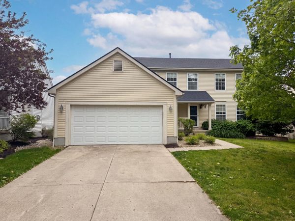 7966 Lazelle Woods Drive , Westerville, OH 43081