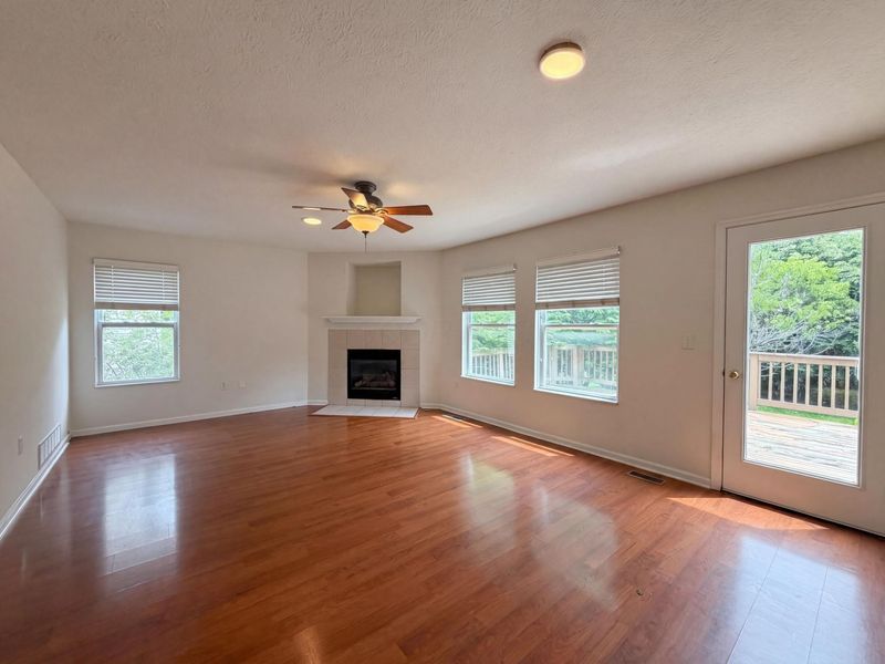 7966 Lazelle Woods Drive , Westerville, OH 43081 Photo 14