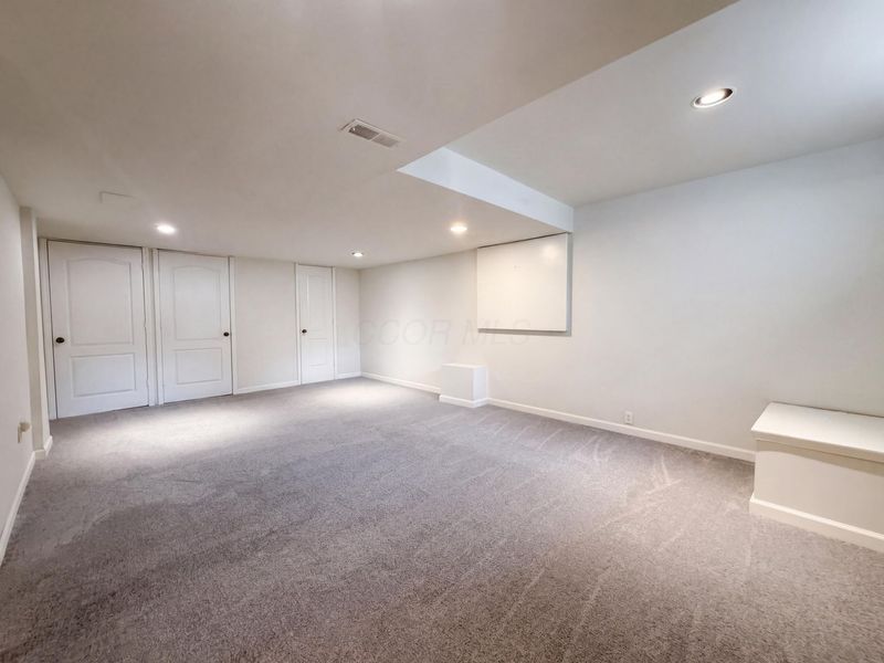 7966 Lazelle Woods Drive , Westerville, OH 43081 Photo 34