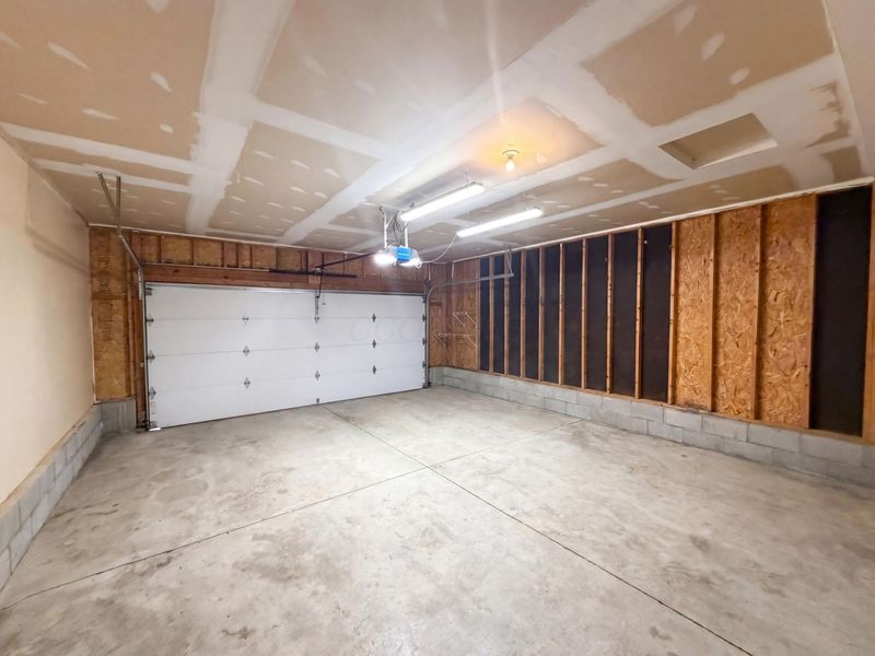 7966 Lazelle Woods Drive , Westerville, OH 43081 Photo 36