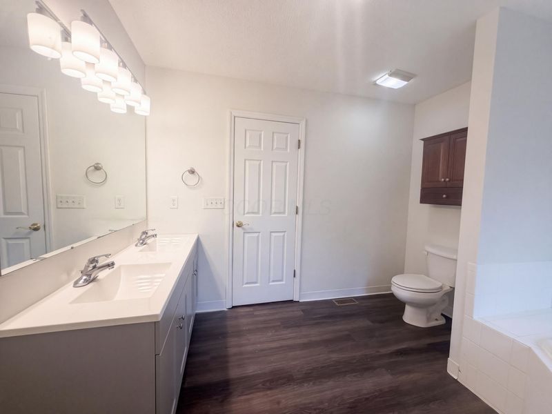 7966 Lazelle Woods Drive, Westerville, OH 43081 Photo 43