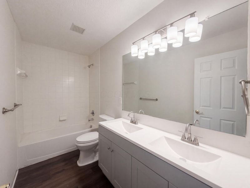 7966 Lazelle Woods Drive, Westerville, OH 43081 Photo 44