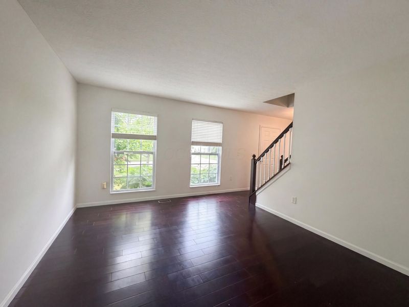 7966 Lazelle Woods Drive , Westerville, OH 43081 Photo 7