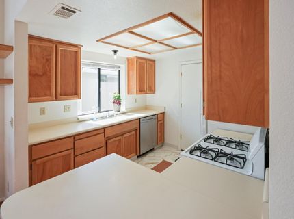 7004 Springmont Dr, Elk Grove, CA 95758 Photo
