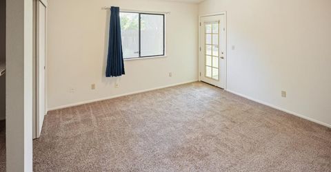 7004 Springmont Dr, Elk Grove, CA 95758 Photo