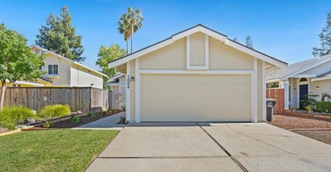 7004 Springmont Dr, Elk Grove, CA 95758 Photo