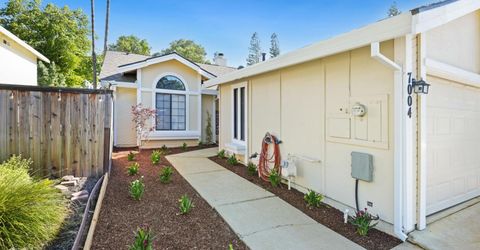 7004 Springmont Dr, Elk Grove, CA 95758 Photo