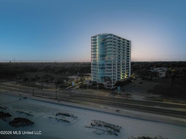 2060 Beach Boulevard, Biloxi, MS 39531