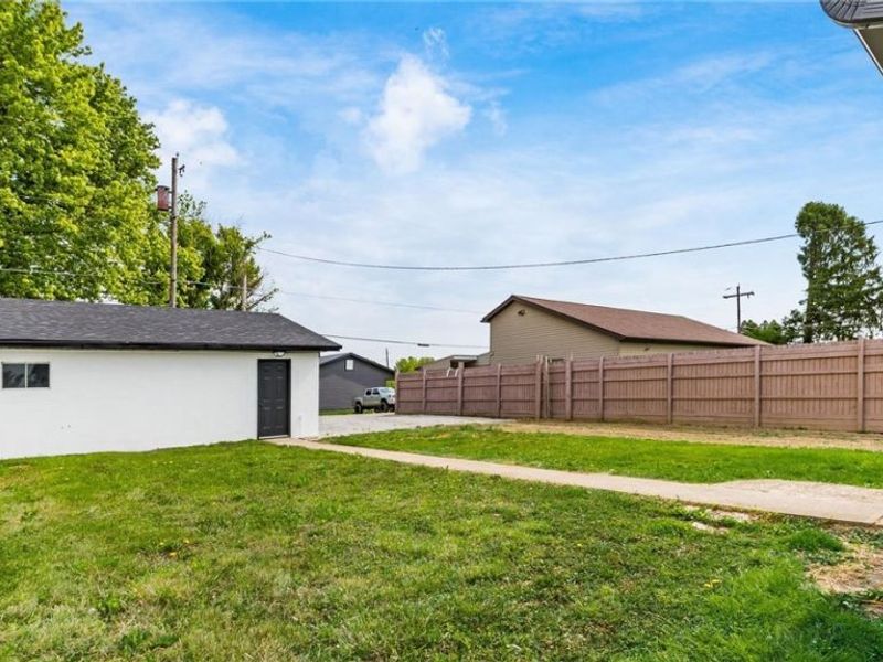 182 High Street, Roseville, OH 43777 Photo 5