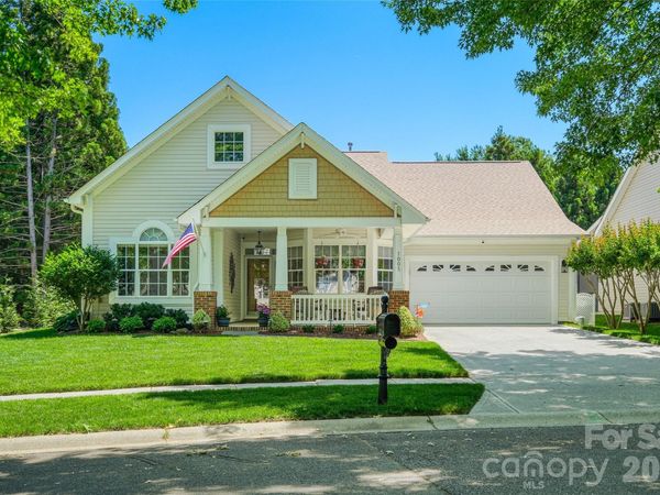1005 Feather Oak Lane, Matthews, NC 28104