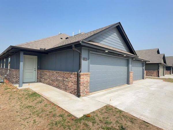 11501 University Drive, Oklahoma City, OK 73114