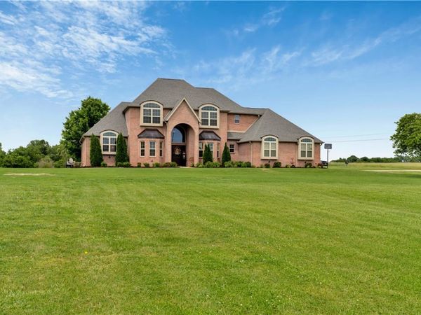 1415 Ardemagni Road , Tontitown, AR 72762