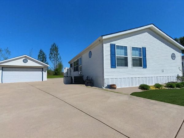 23031 S Glen Eagle Drive , Frankfort, IL 60423