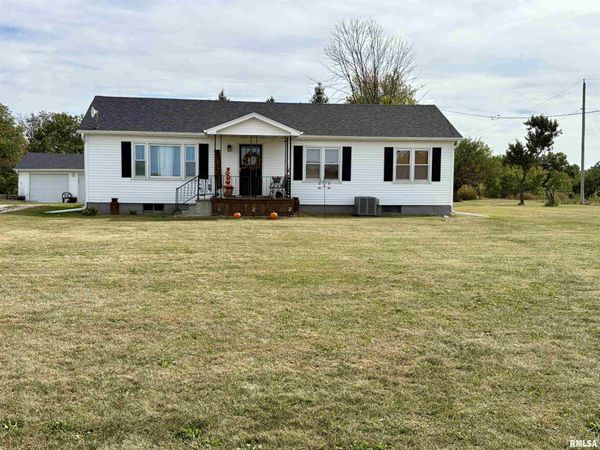 2641 90TH Street, Gerlaw, IL 61435