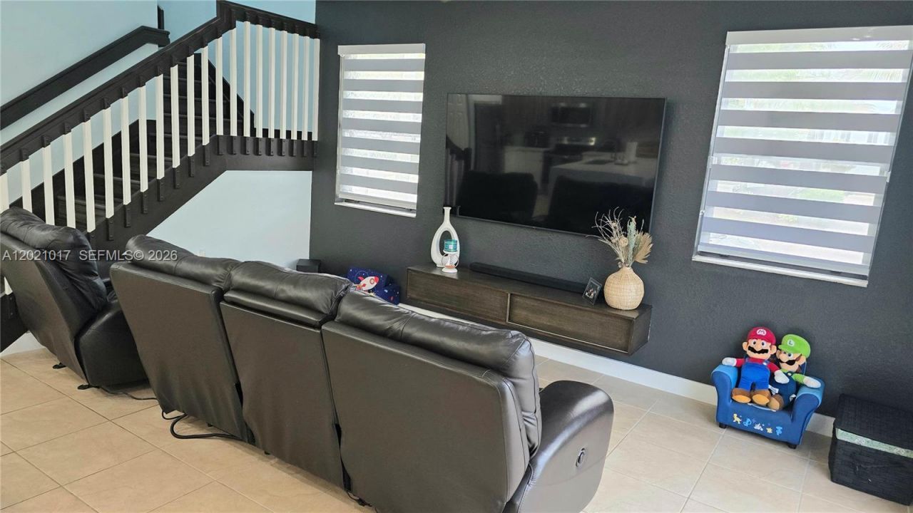 17470 SW 153rd Ave, Unit 17470, Miami, FL 33187 Photo