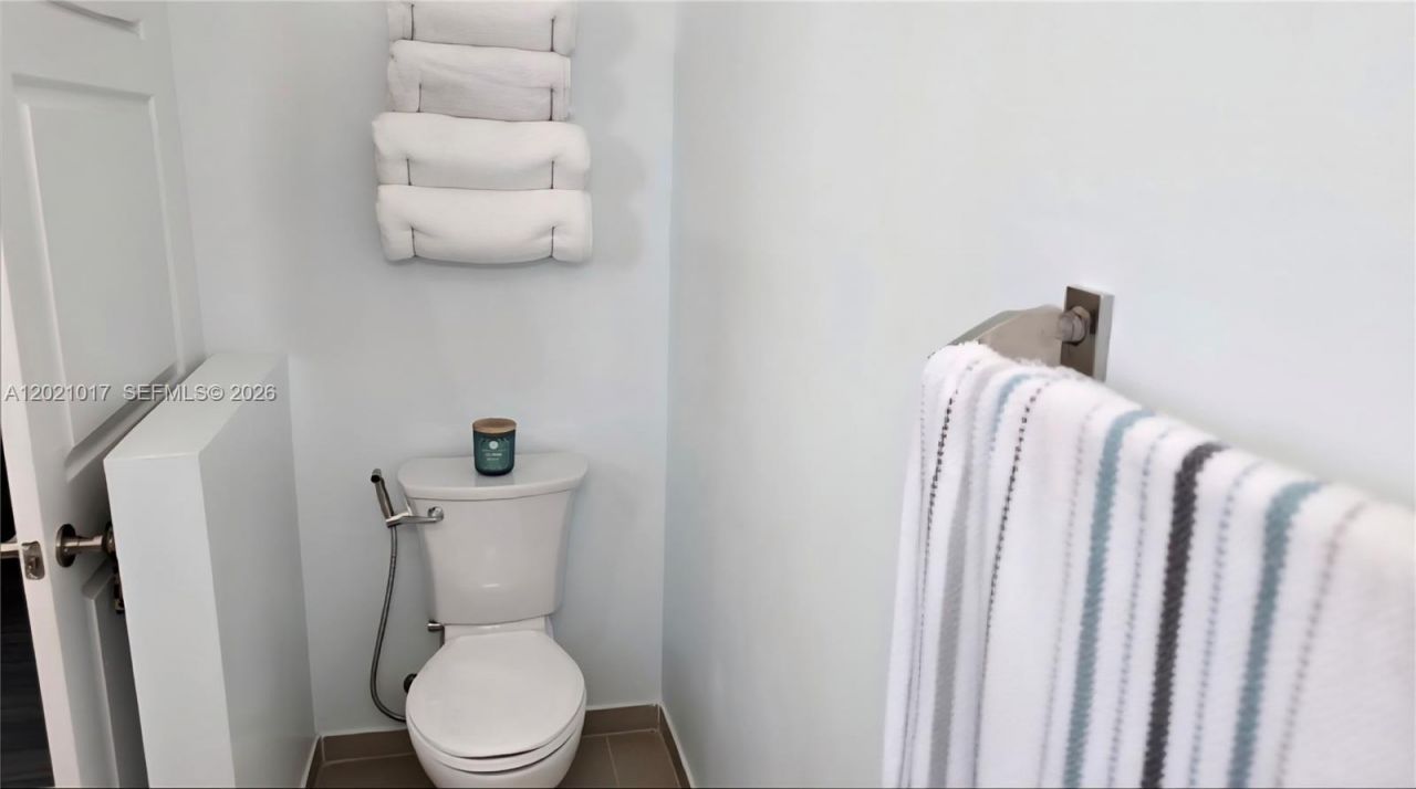 17470 SW 153rd Ave, Unit 17470, Miami, FL 33187 Photo