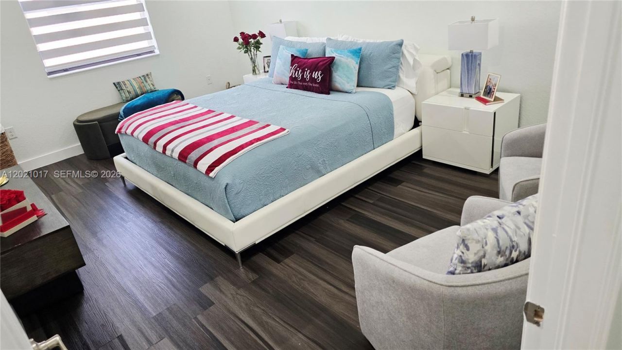 17470 SW 153rd Ave, Unit 17470, Miami, FL 33187 Photo