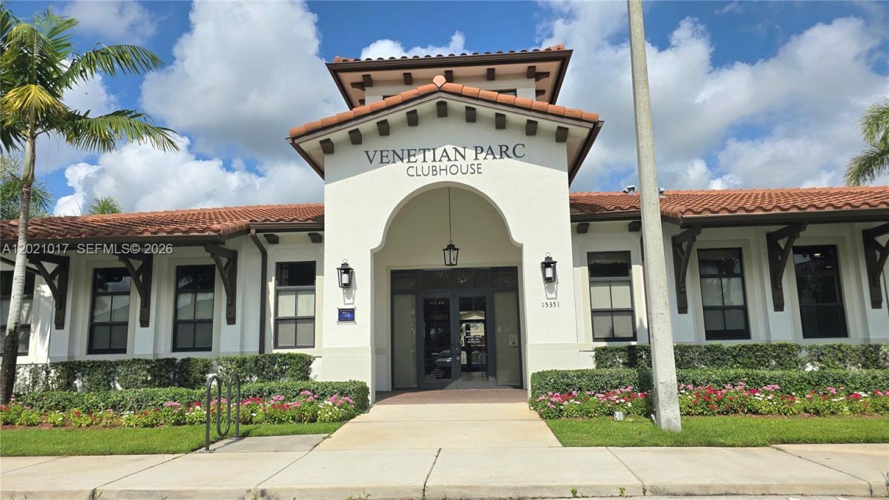 17470 SW 153rd Ave, Unit 17470, Miami, FL 33187 Photo
