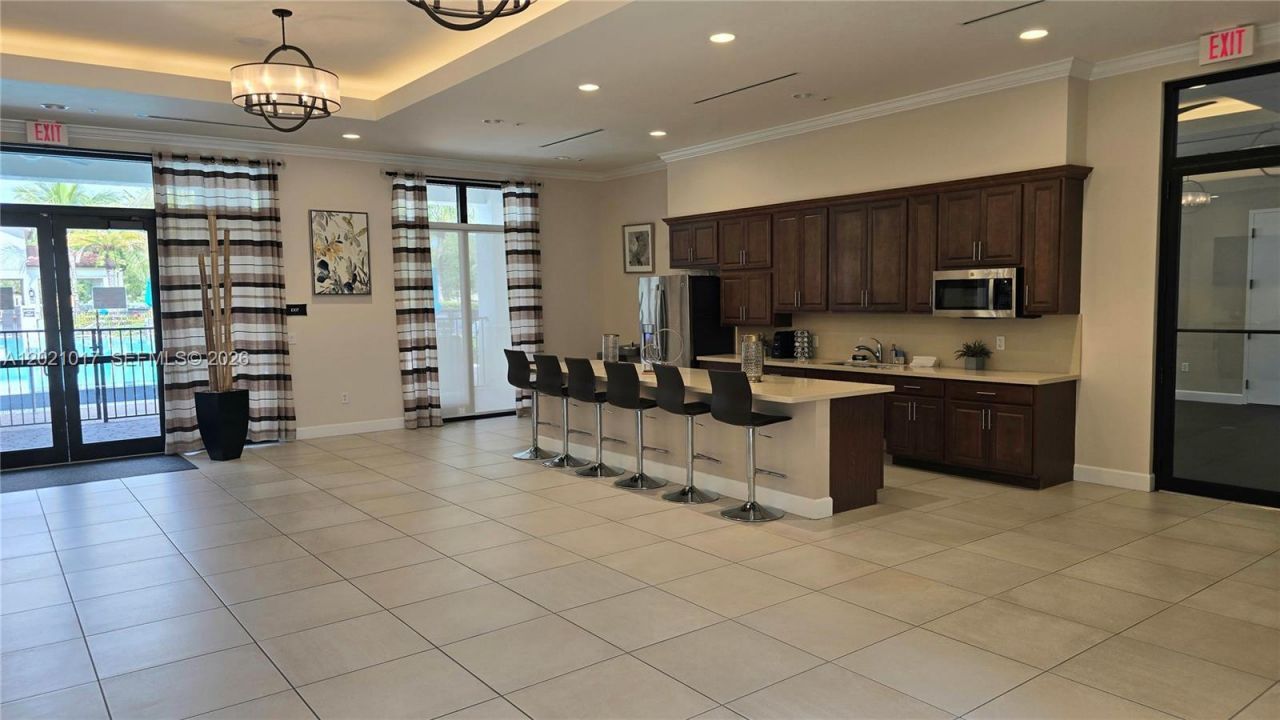 17470 SW 153rd Ave, Unit 17470, Miami, FL 33187 Photo