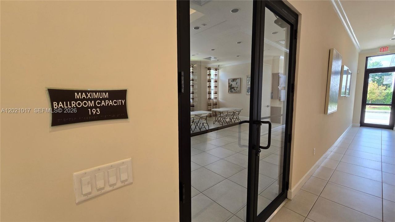 17470 SW 153rd Ave, Unit 17470, Miami, FL 33187 Photo