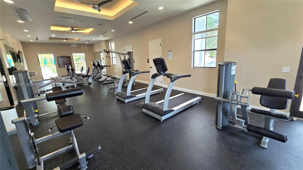 17470 SW 153rd Ave, Unit 17470, Miami, FL 33187 Photo